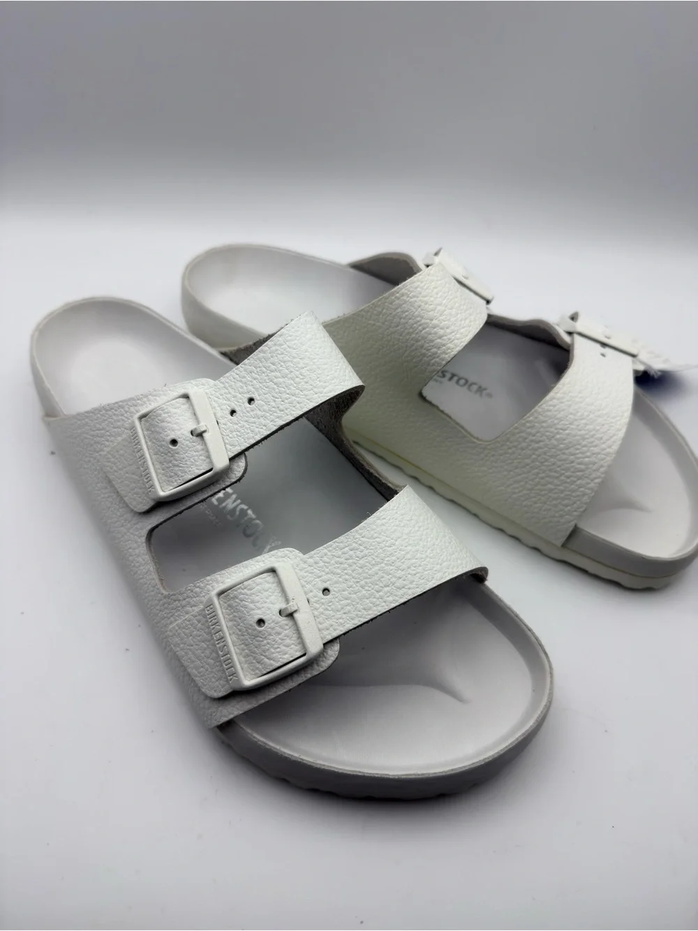 NIB Birkenstock Arizona White Two-Strap Sandals EU 44 Narrow